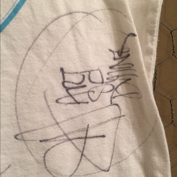 Art Of Dying Avalanche Tour Signed T-shirt 2011 - Picture 5 of 7